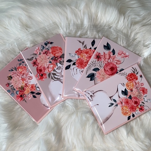 Set of Five Floral Women Elegant Greeting Cards & Luxury Envelo… - Picture 15 of 16
